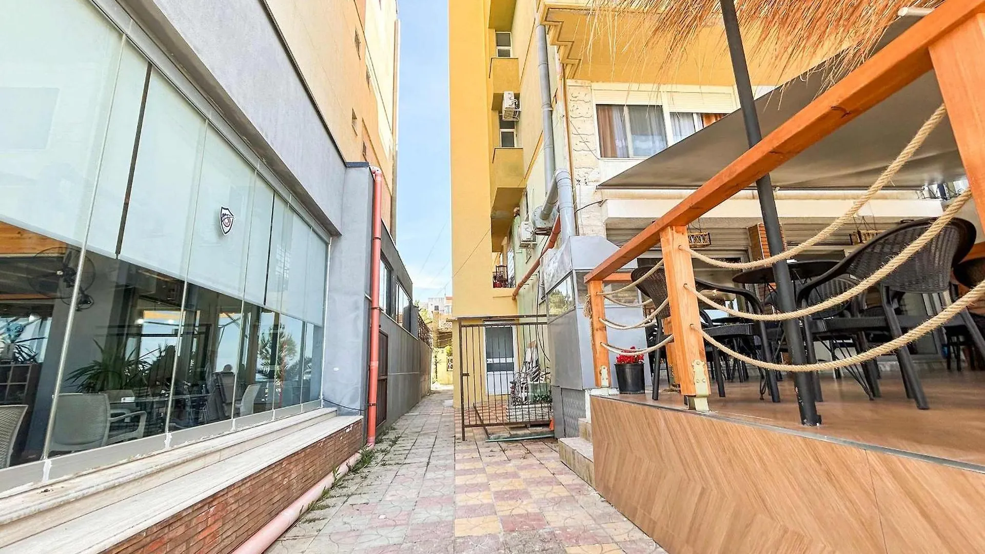 1 Bedroom 1019 Durres 0*,  Albania
